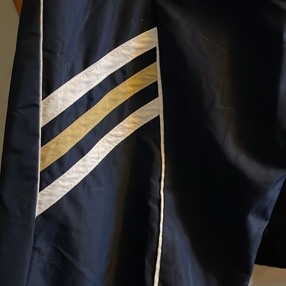 Adidas-M-University of Notre Dame-full zip, lined,embroidered,windbreaker/jacket - Picture 5 of 15
